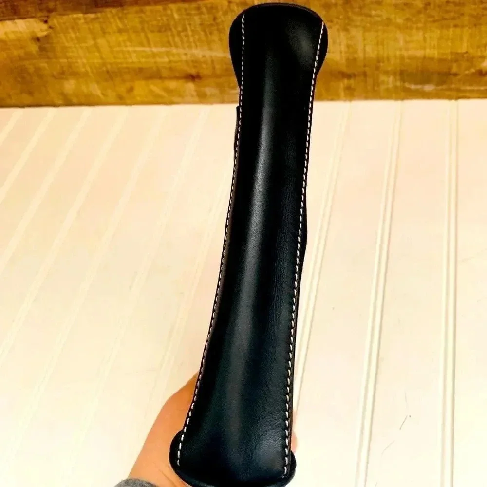 Cole Haan nwot pet